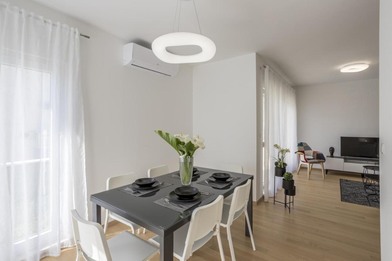 Coastal Apartment 1 スプリト エクステリア 写真